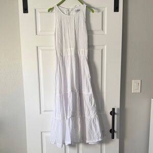 PAMPELONE White Sleeveless Midi Dress